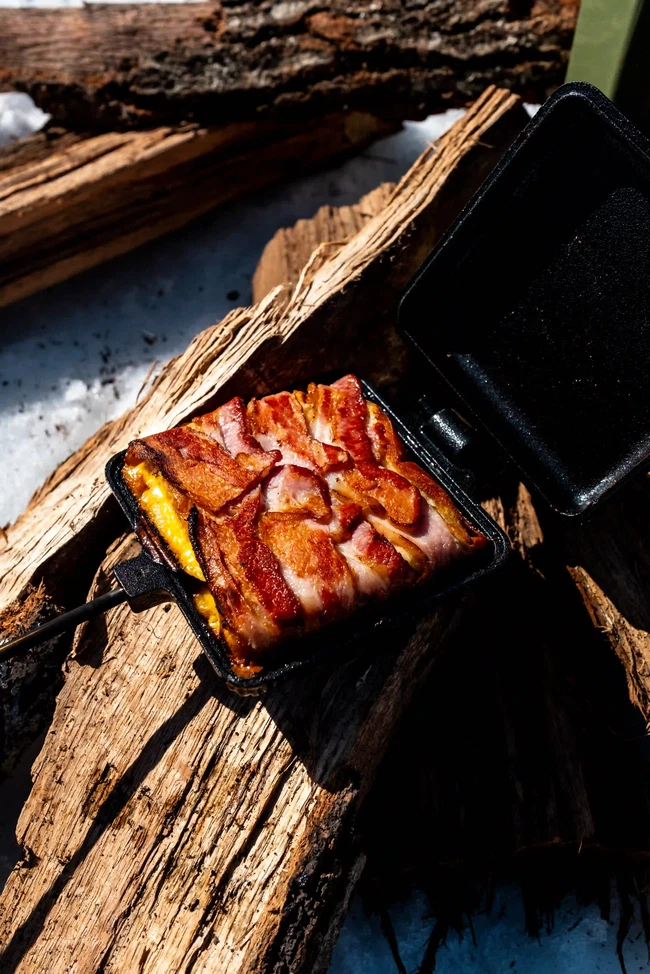 Image of Pineapple Bacon Sandwich from the Petromax Sandwich Iron
