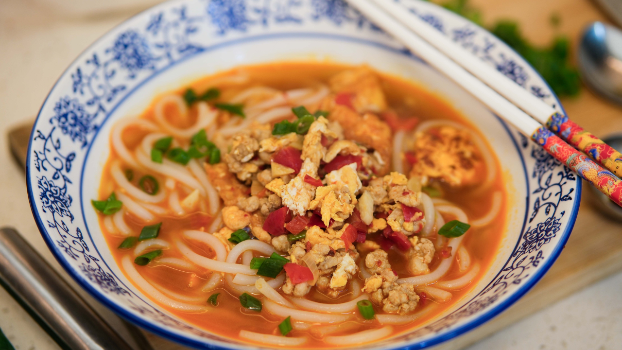 Hunan Minced Pork Rice Noodle Soup (湖南肉沫米粉)