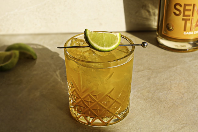 Image of Gold and Tonic