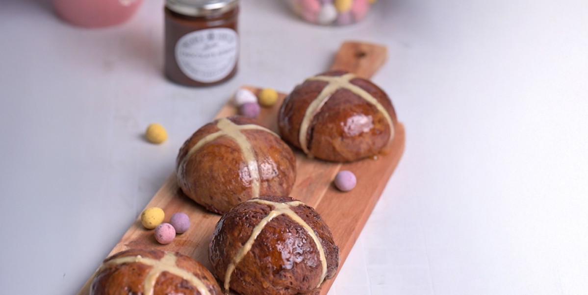 Chocolate Hot Cross Buns