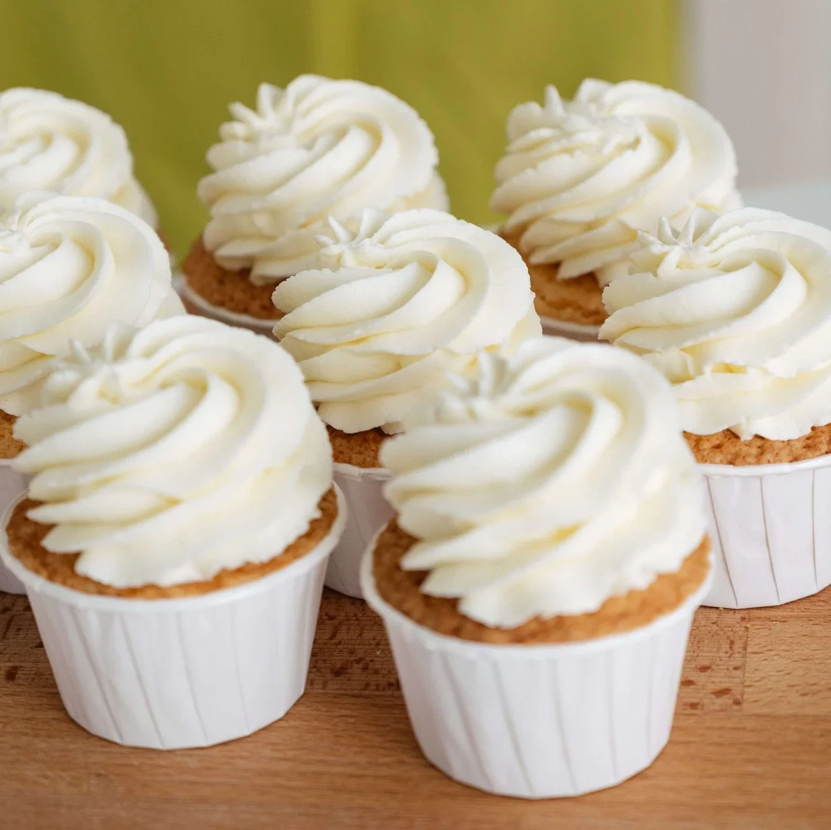 Gember-kaneel cupcakes met kardemom icing