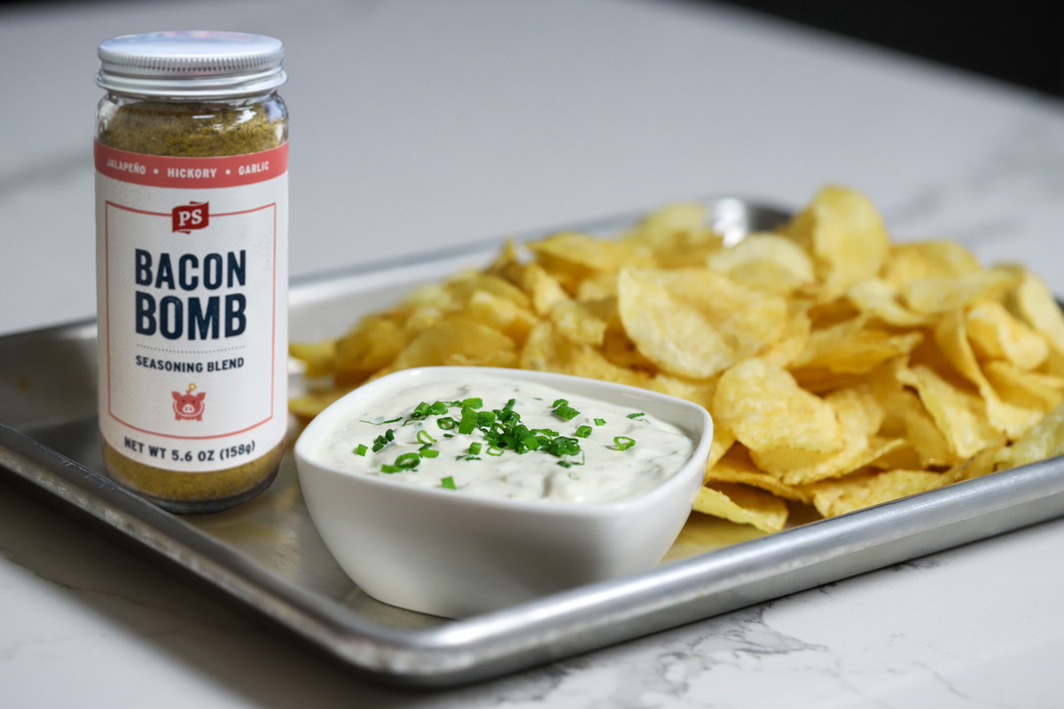 Bacon Jalapeno Sour Cream Dip