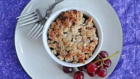 Image of Baked Grape Crumble