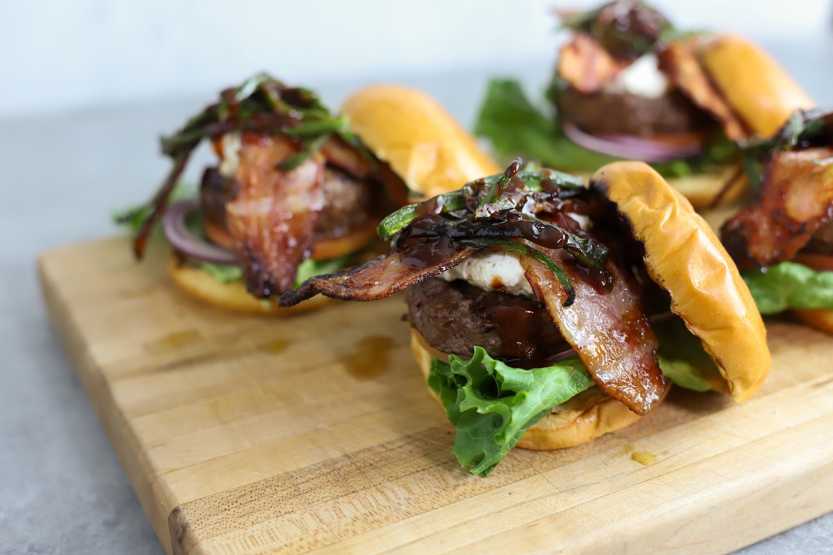 Bacon Bomb Jalapeño Popper Burger