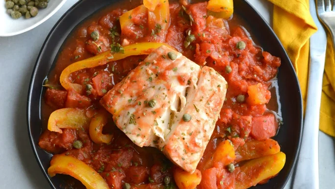 Image of Whole30 Skillet Halibut with Peppers and Tomatoes