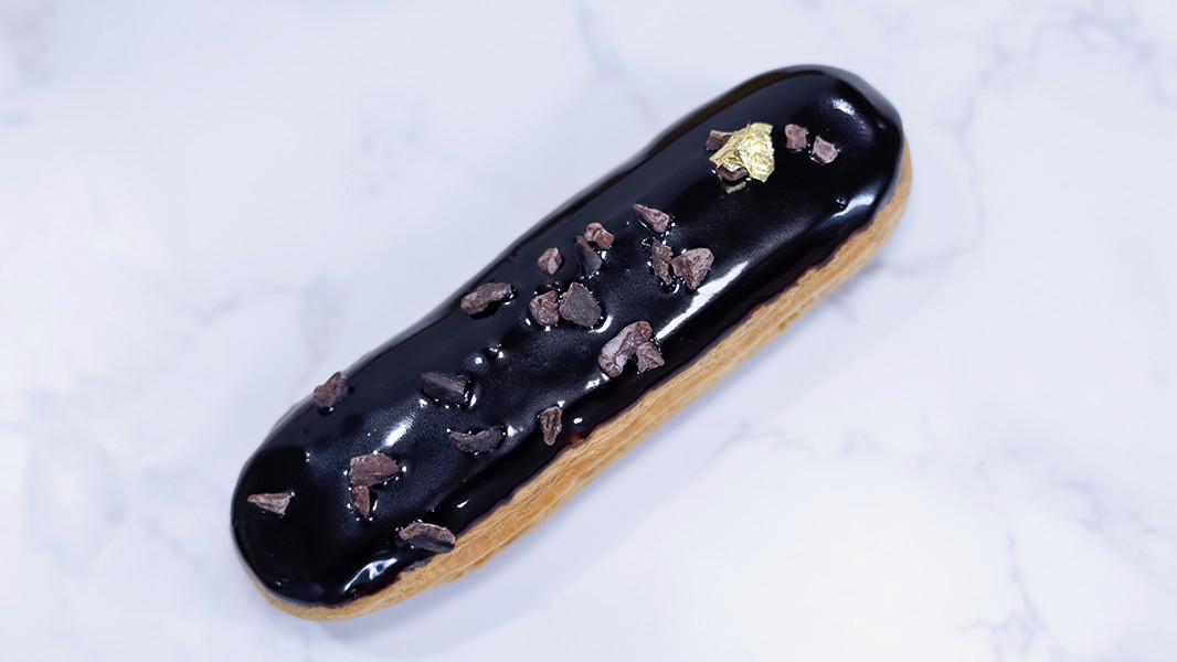 Image of Eclaire Au Chocolate