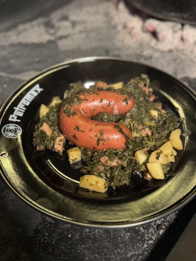 Image of Kale Stew from the Dutch Oven