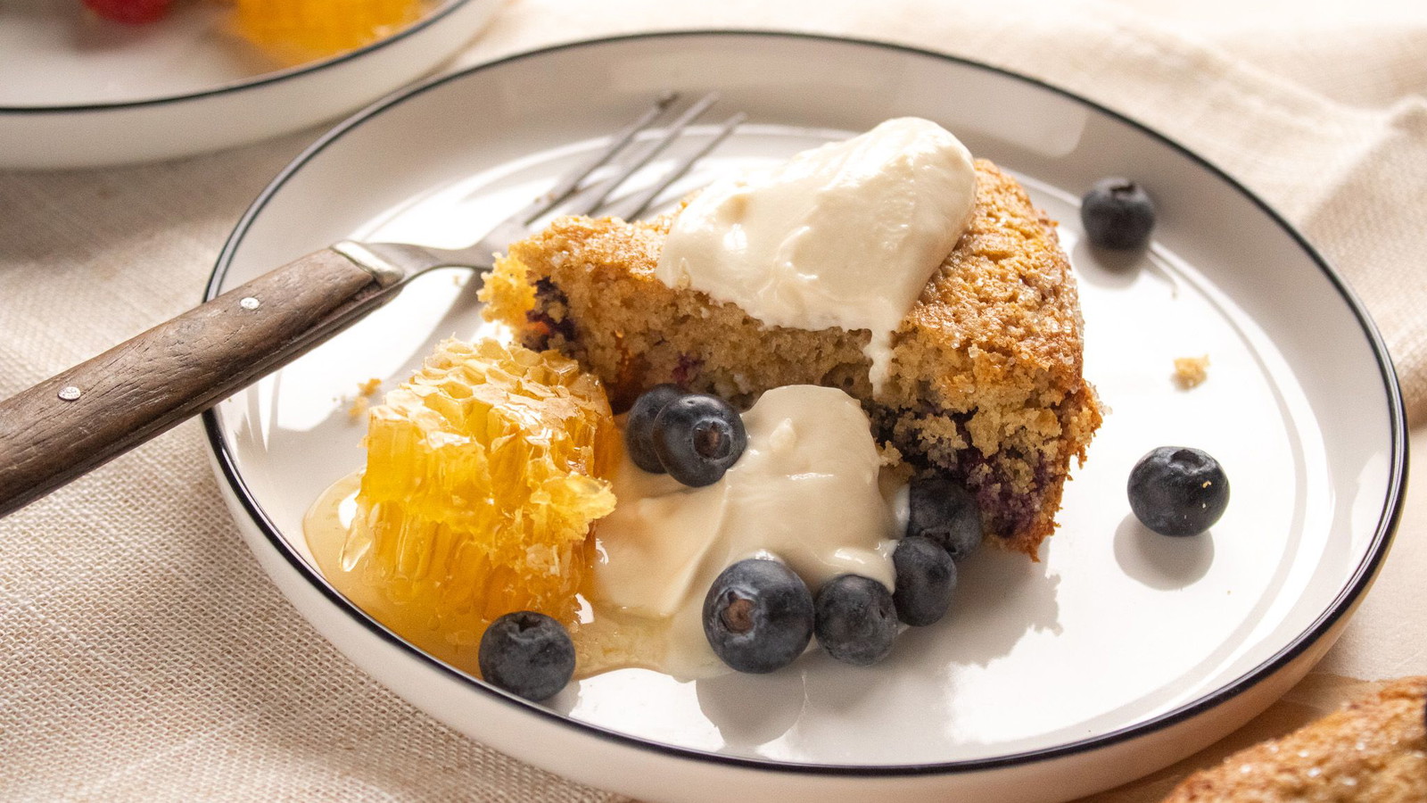 Image of 100% Sprouted Oat Coffee Cake