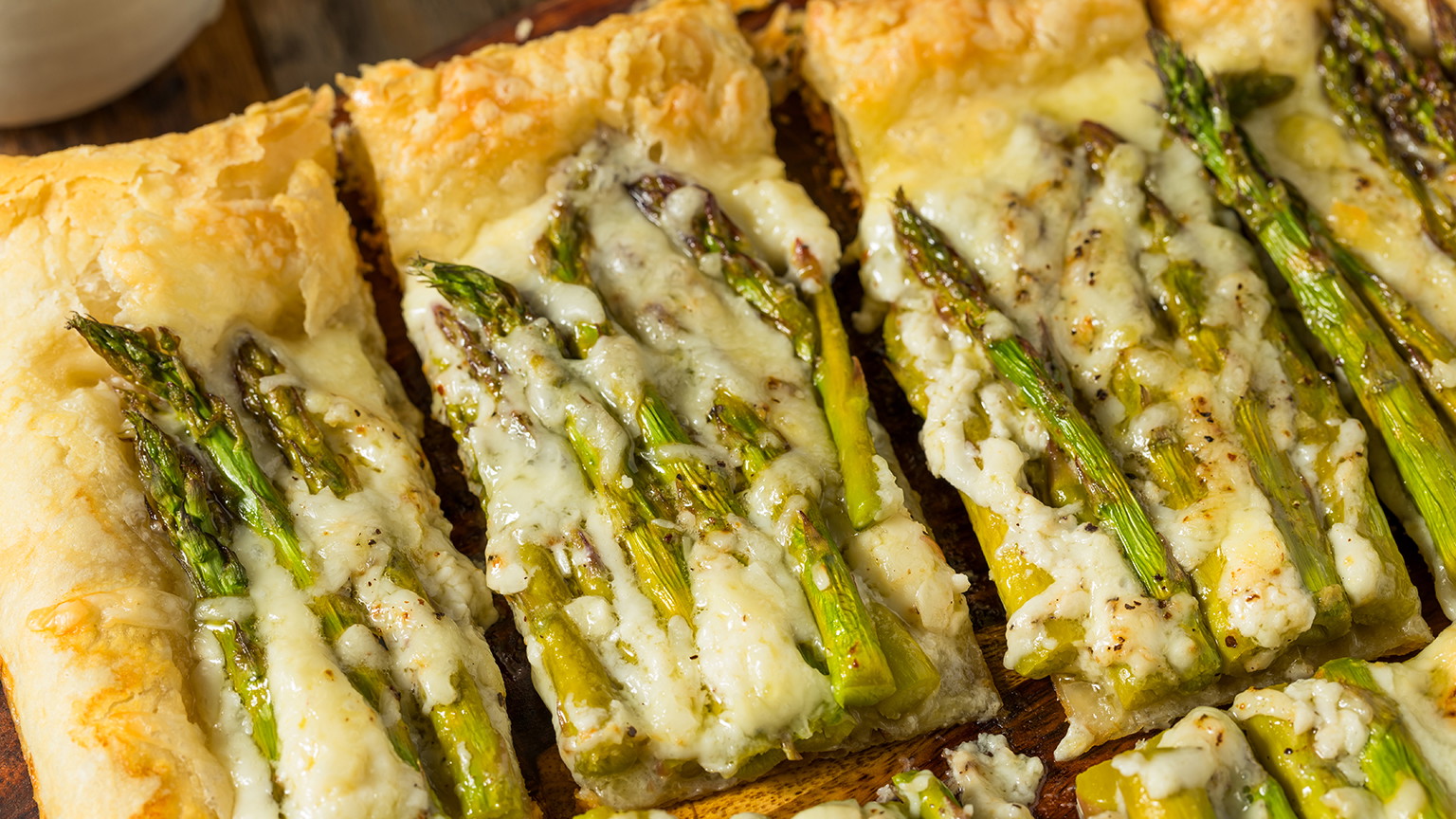 Image of Asparagus and Gruyère Tart