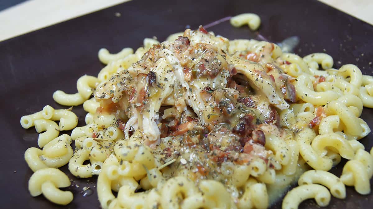 Slow Cooker Bacon Ranch Chicken