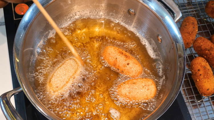Image of Heat oil in a pan over medium heat and fry...
