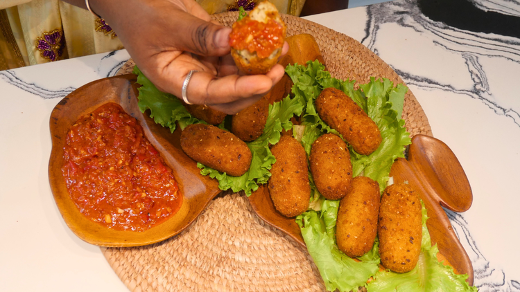 Image of Serve these crispy croquettes hot with spicy pepper sauce on...