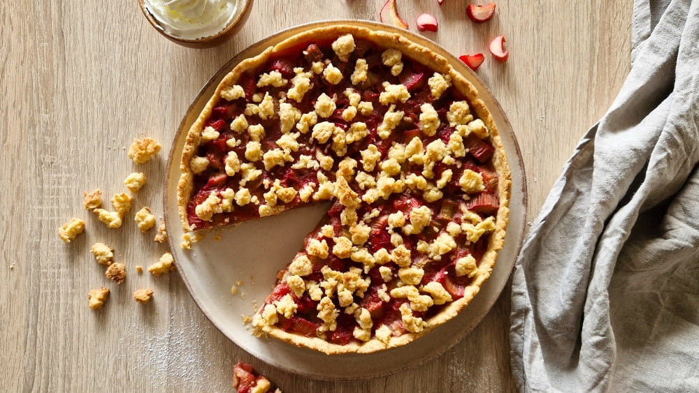 Image of Veganer Rhabarberkuchen | Einfach unwiderstehlich! 
