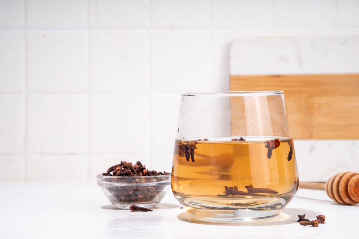 Easy to Make Clove Tea