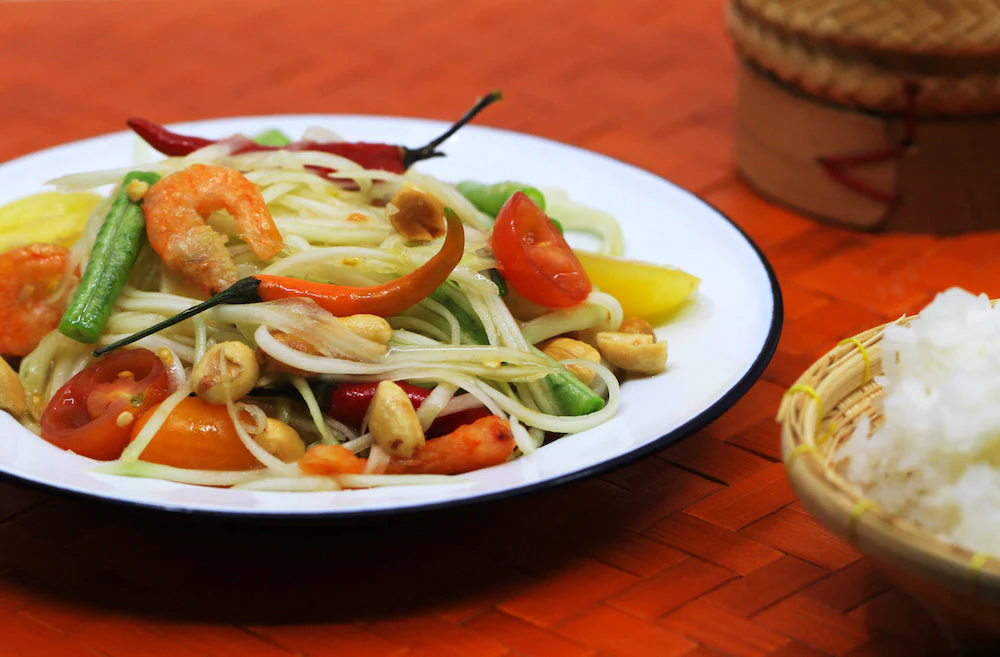 Authentic Thai Green Papaya Salad