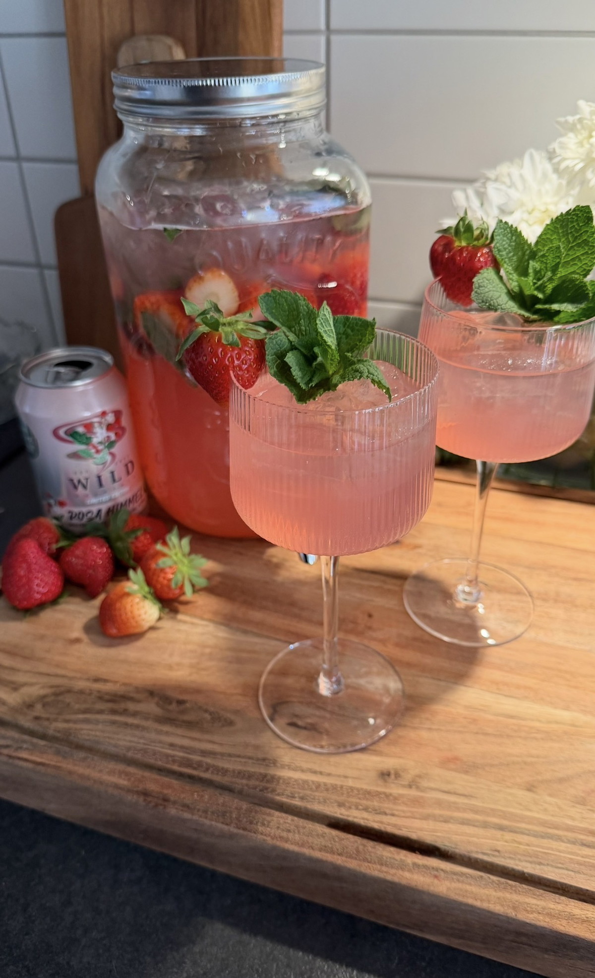 Rosa Himmel Bål Med Rosévin