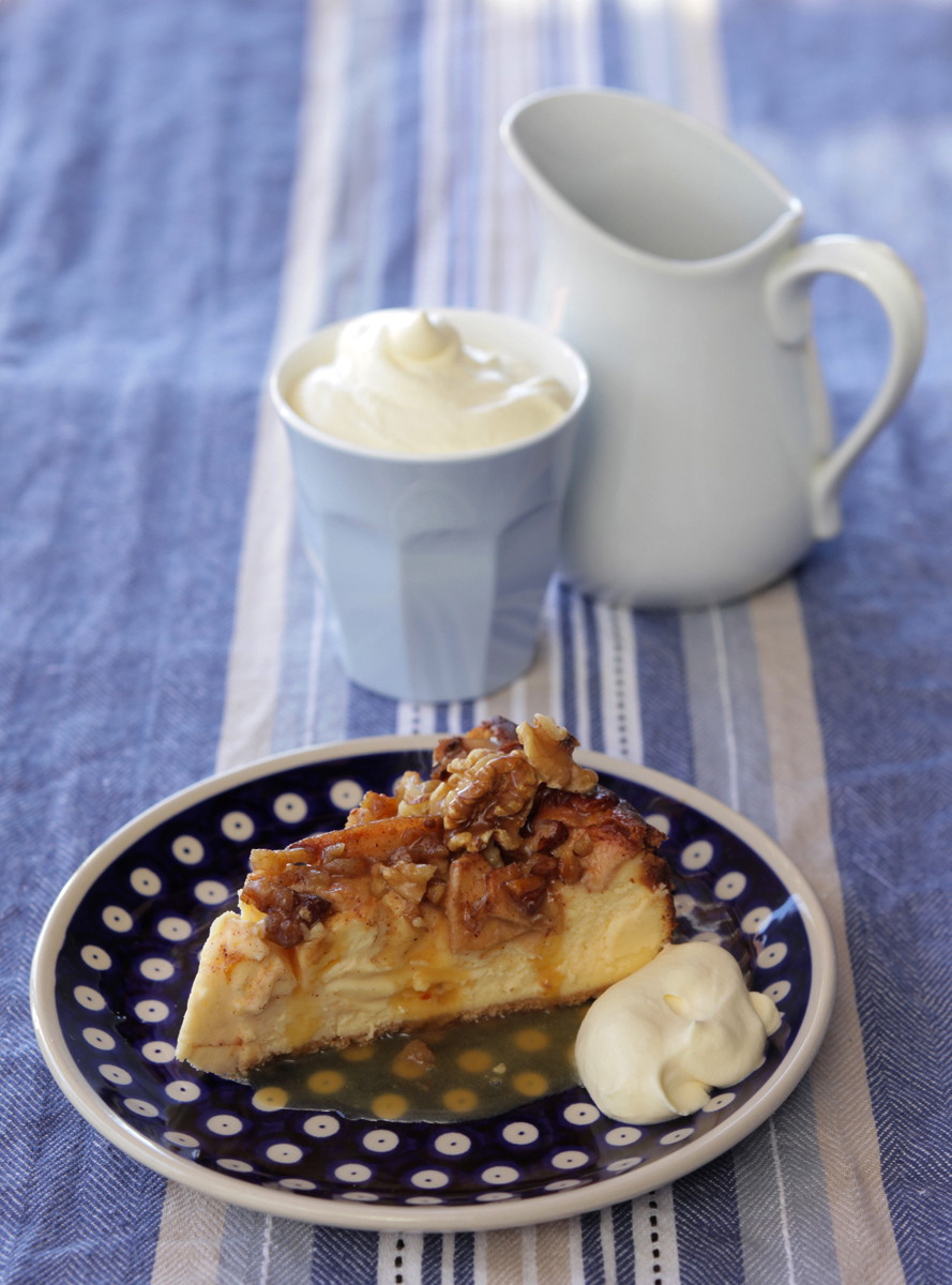 Apple Cinnamon Cheesecake with Hot Brandy Sauce