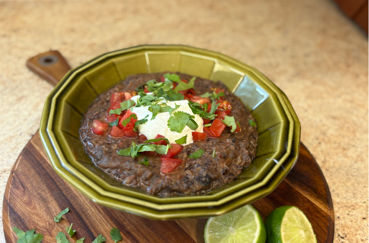 Hearty Black & Pinto Bean Dip