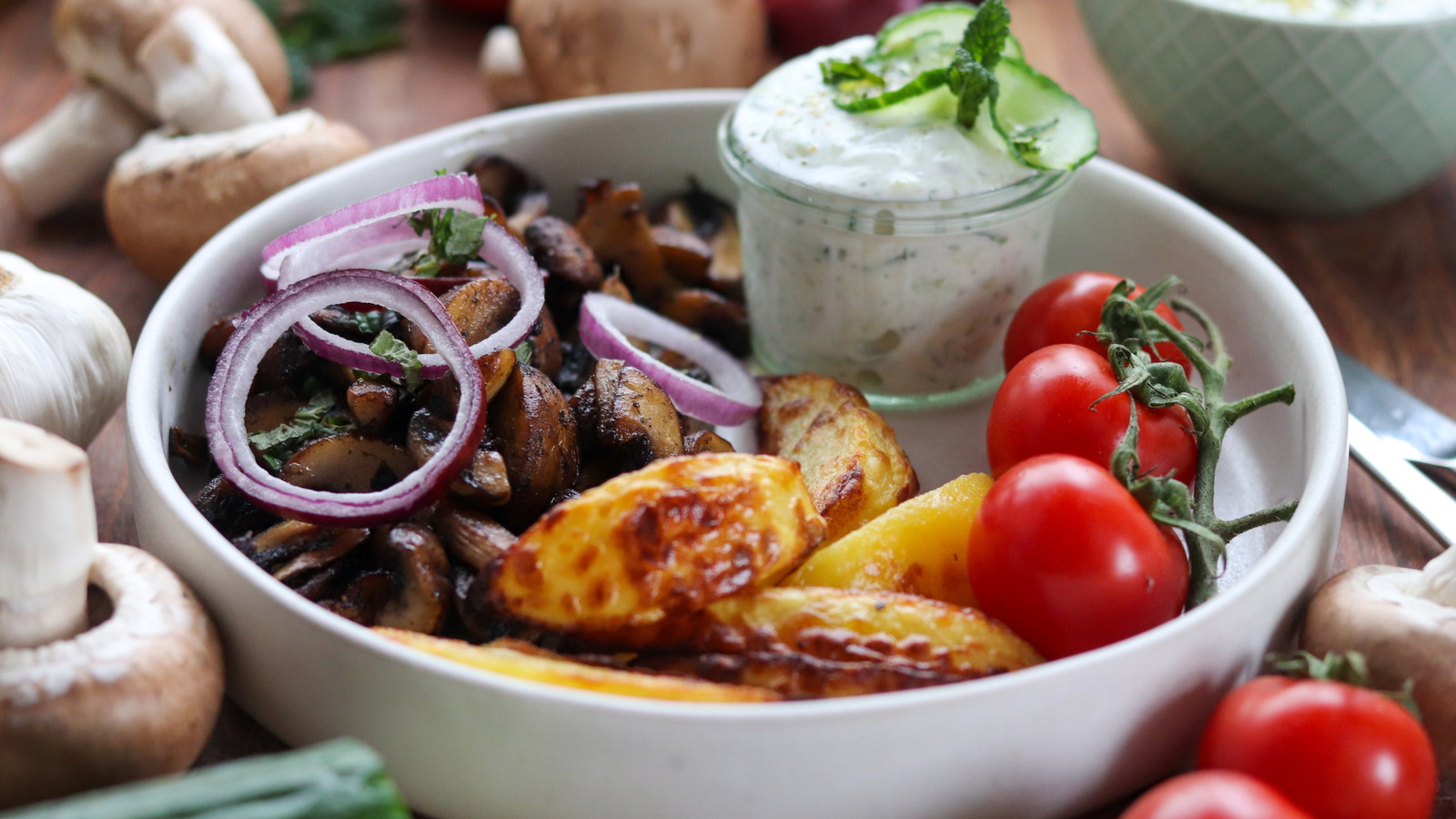 Veganes Gyros mit Tzatziki