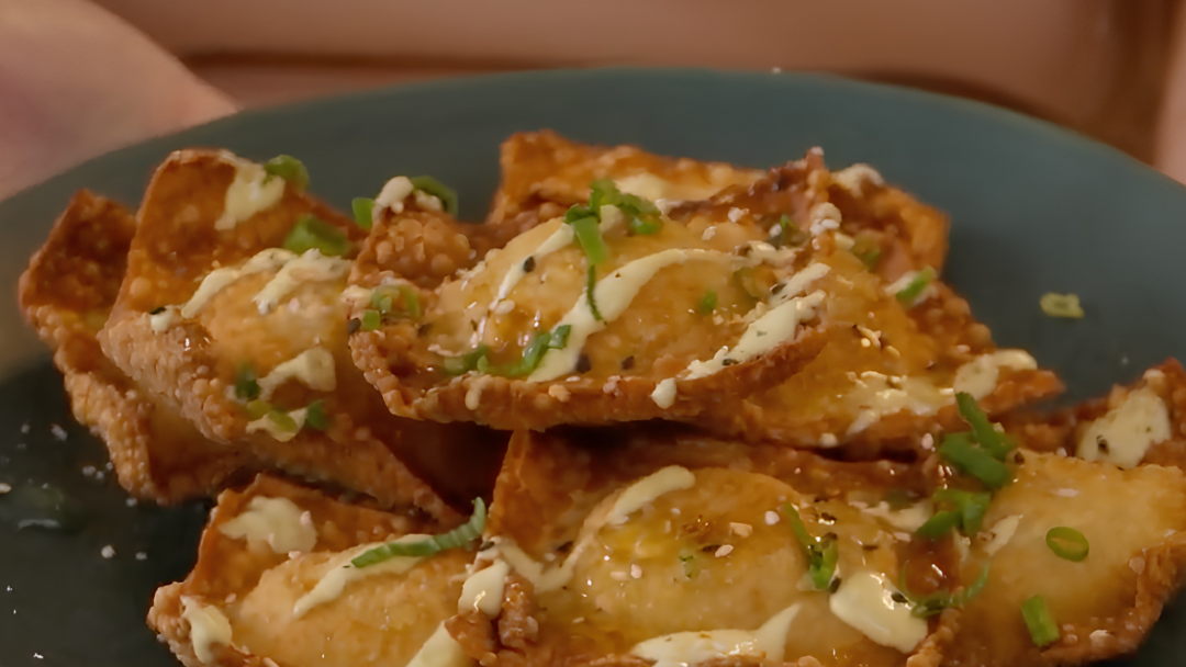 Crab Rangoon Nachos