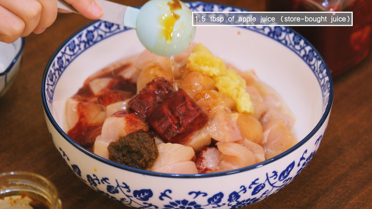 Image of In a large bowl, combine the diced chicken with salt,...