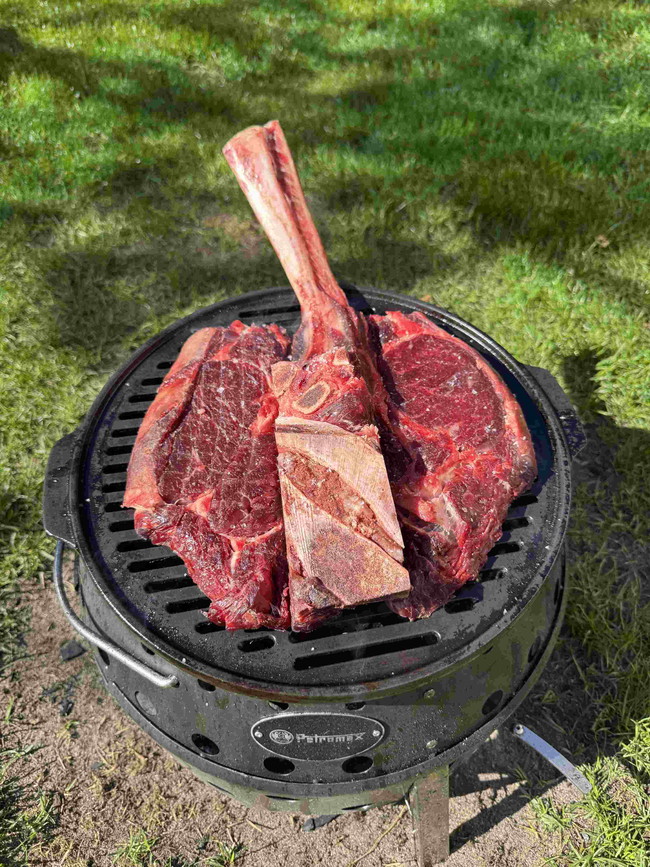 Image of Tomahawk Steak Butterfly Cut – Grillaholic Style