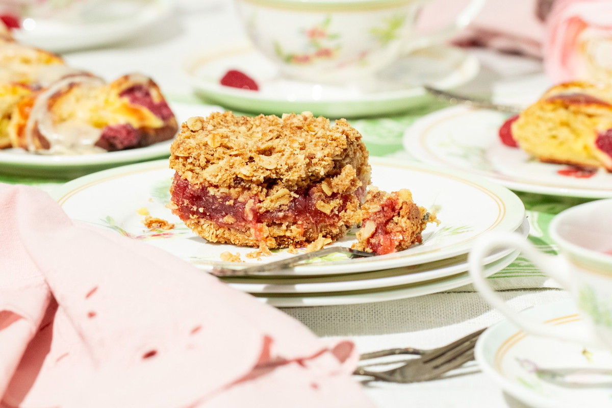 Sprouted Oat Rhubarb Squares