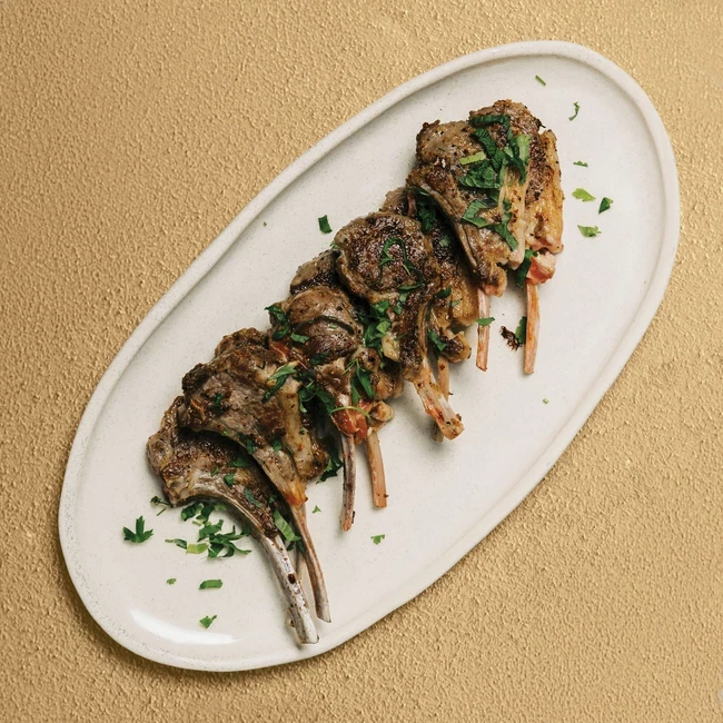 Pepper-Crusted Lamb Cutlets 