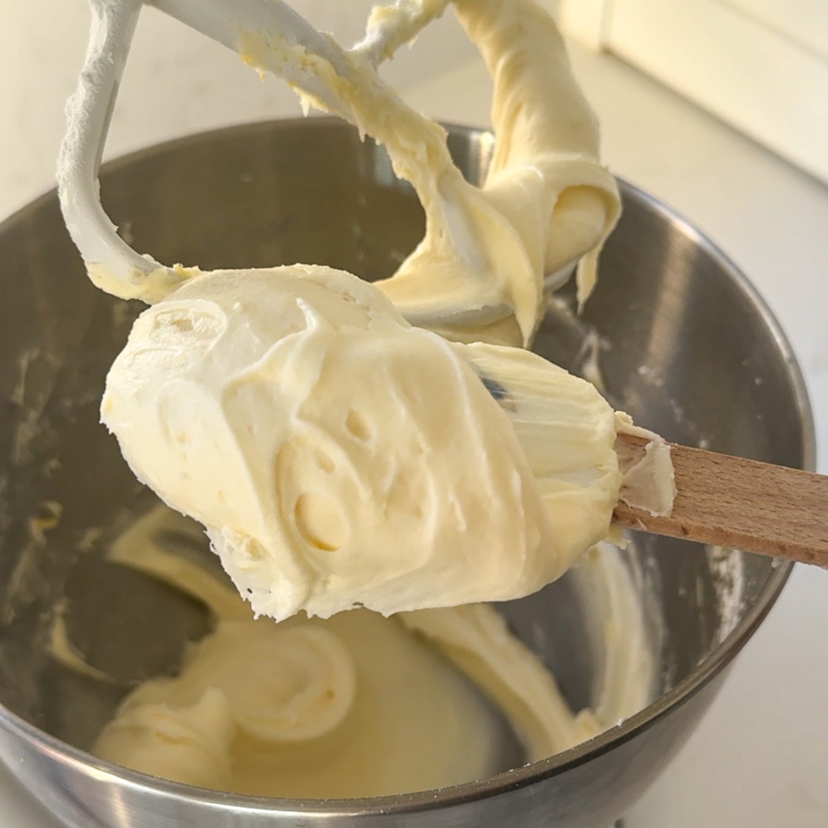 Easy Cream Cheese Icing - Smooth, Balanced & Delicious