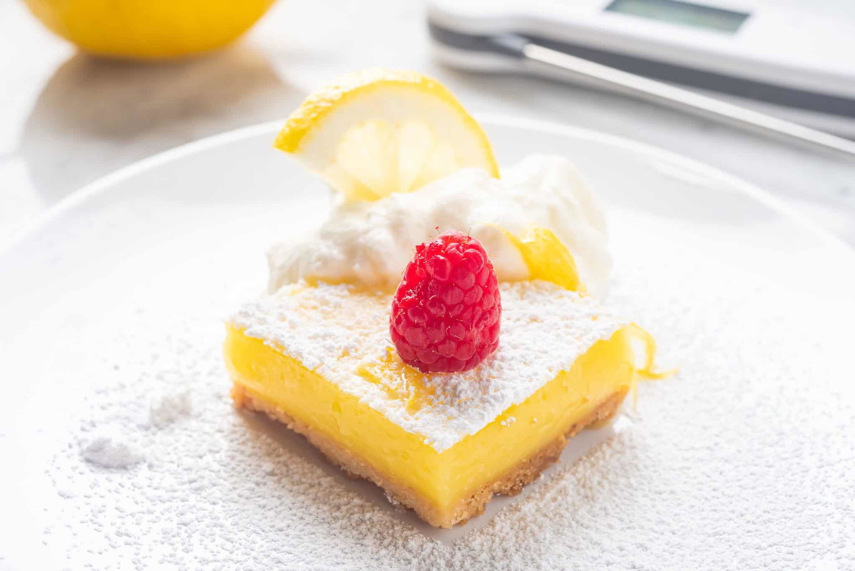 Gorgeous Lemon Bars Recipe