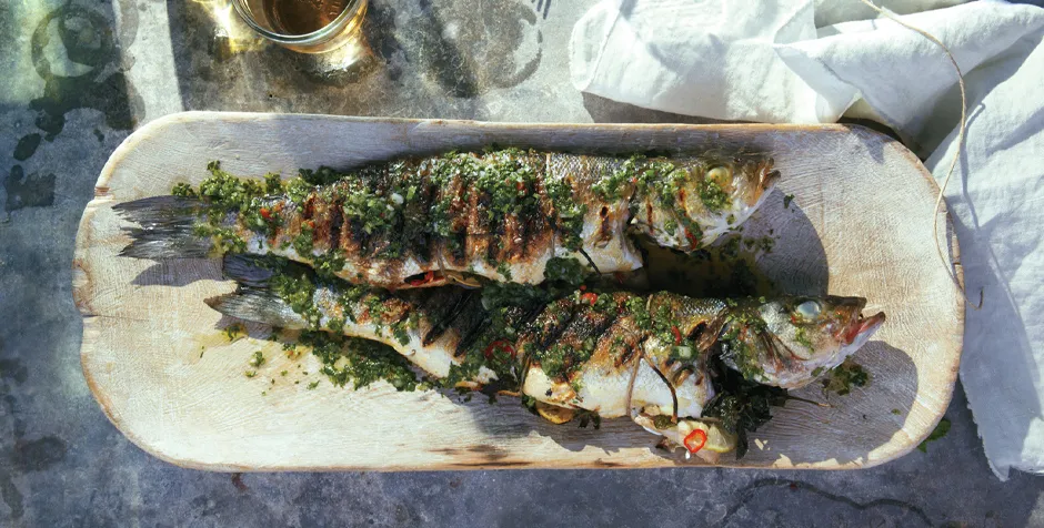 Branzino a la Parrilla con Chimichurri de Cilantro