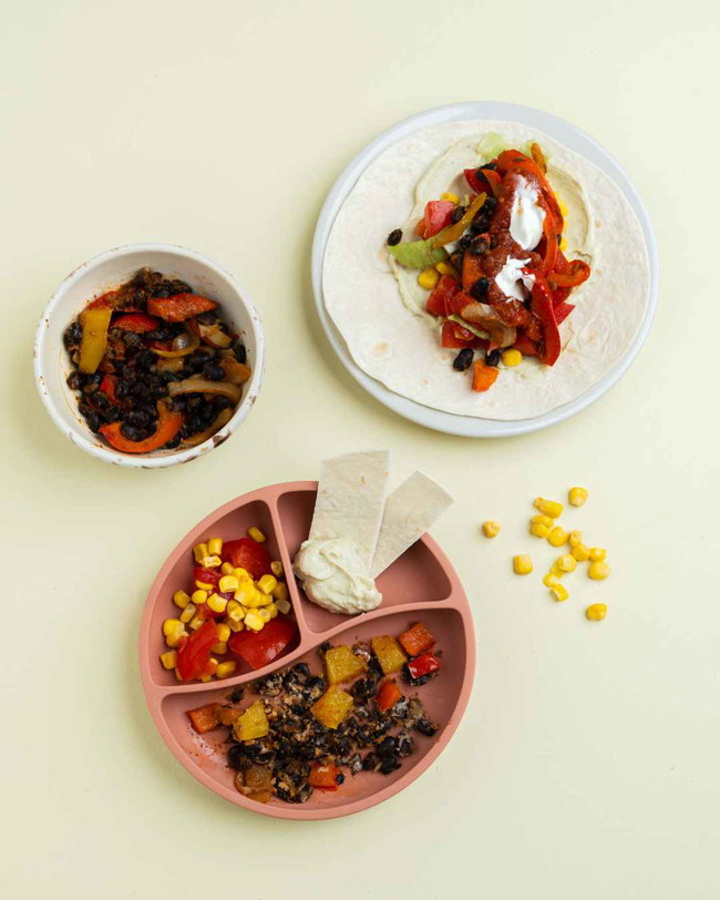 Image of Fajitas med bönor och avokadosås