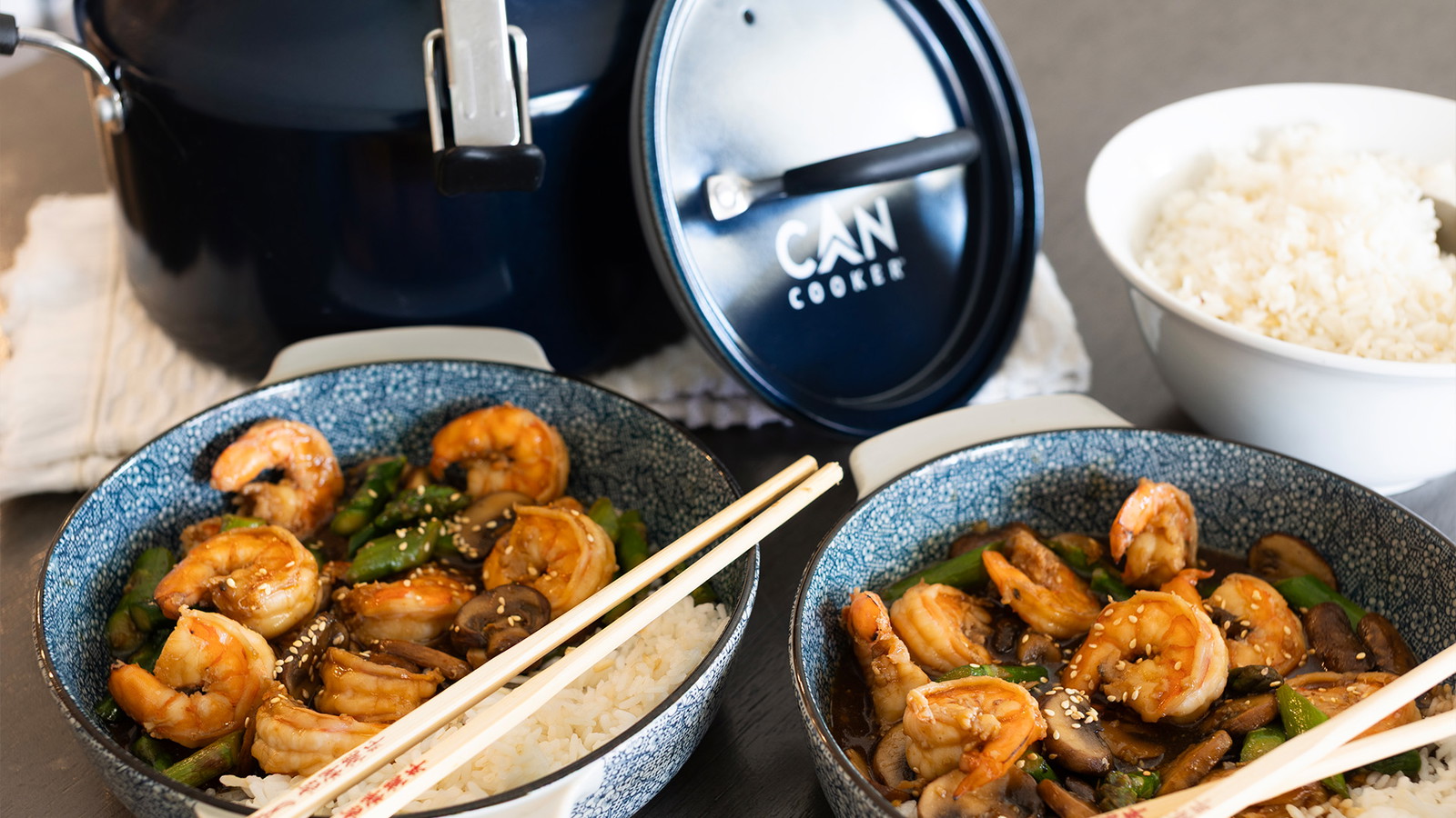 Image of Garlicky Hoisin Shrimp with Mushrooms and Asparagus
