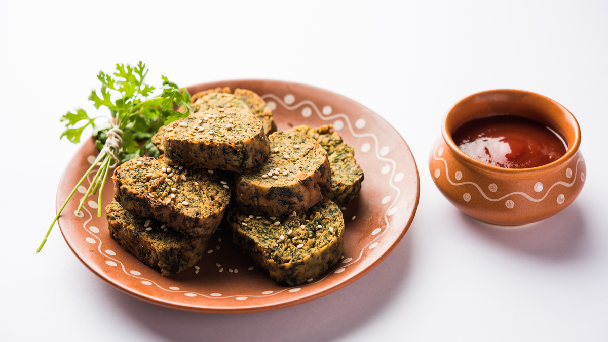 Cilantro Cakes (Kothimbir Vadi)