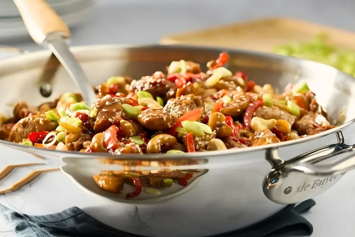 Hähnchen-Wok mit Gemüse
