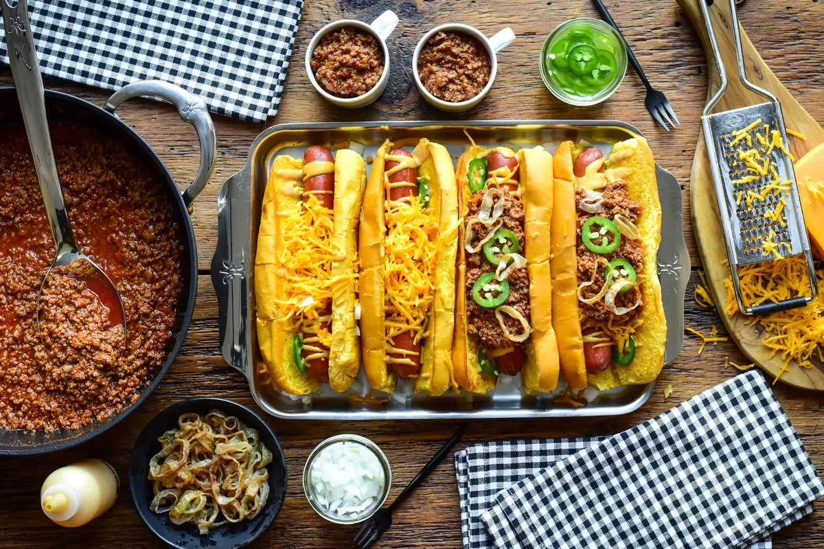 Tableside Pour-Over Chili Cheese Dogs