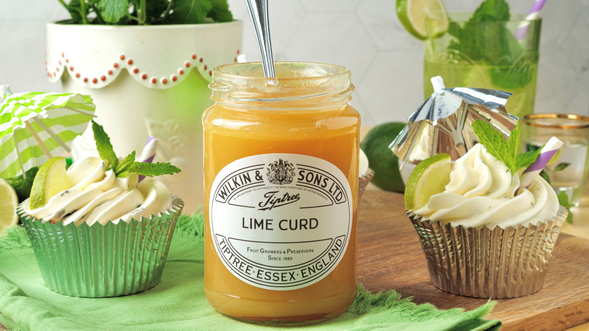Mojito Cupcakes with Lime Curd