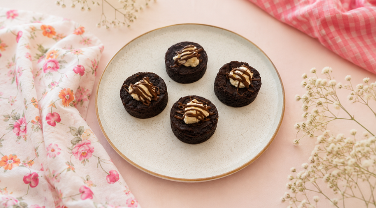 Buttercream Brownie Bites