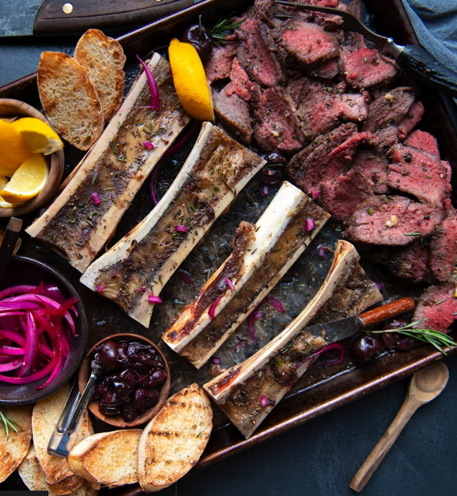 Roasted Canoe Bones with Buffalo Meat