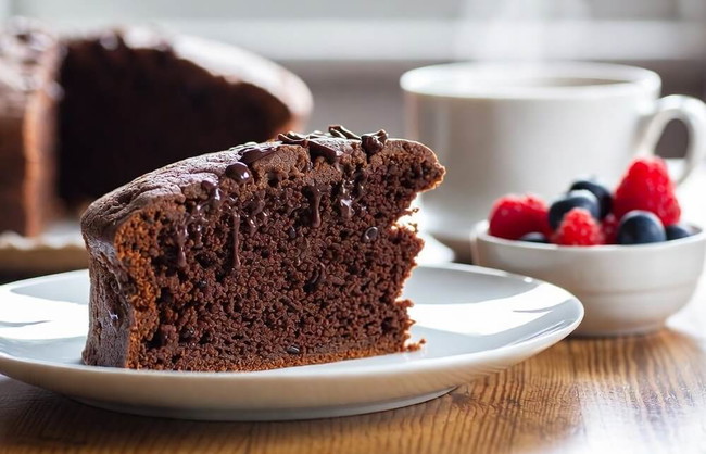 Image of Delicious Low-Fat Chocolate Cake Recipe UK