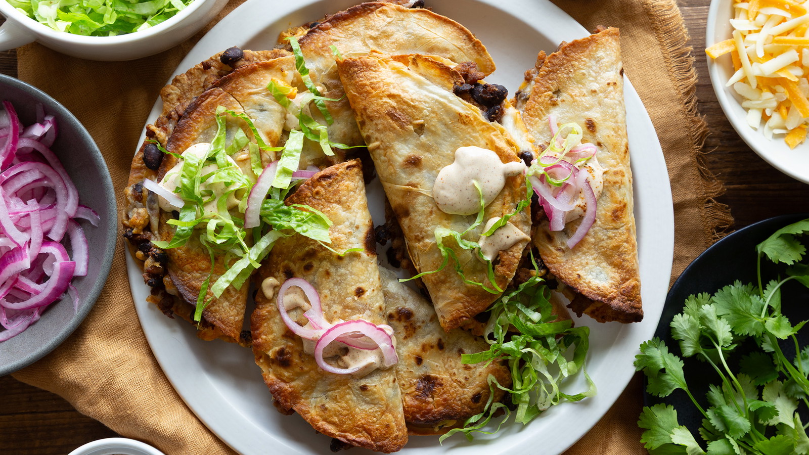 Crispy Chipotle Chicken & Black Bean Tacos
