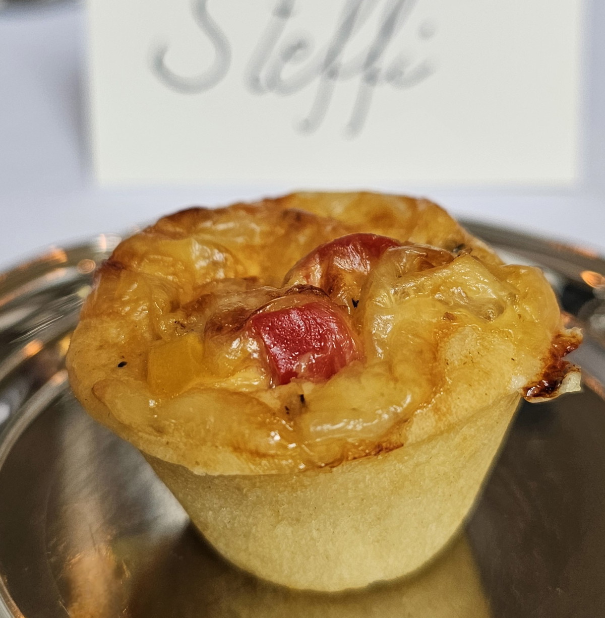 Bunte Mini-Quiche