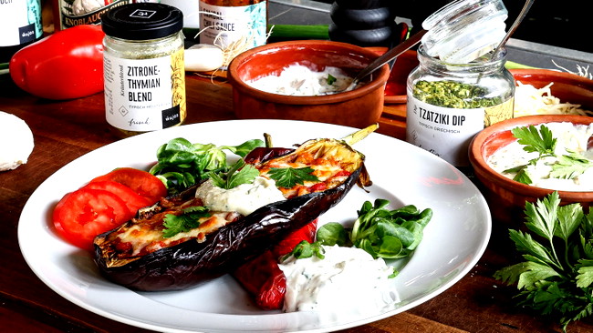 Image of Aubergine aus dem Airfryer mit Dip