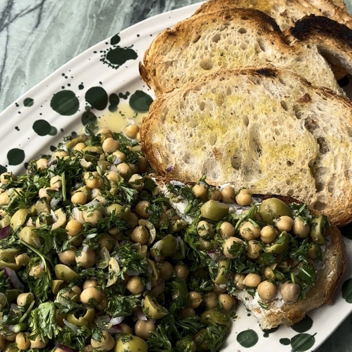 Sweet Pucker Chickpea Salad