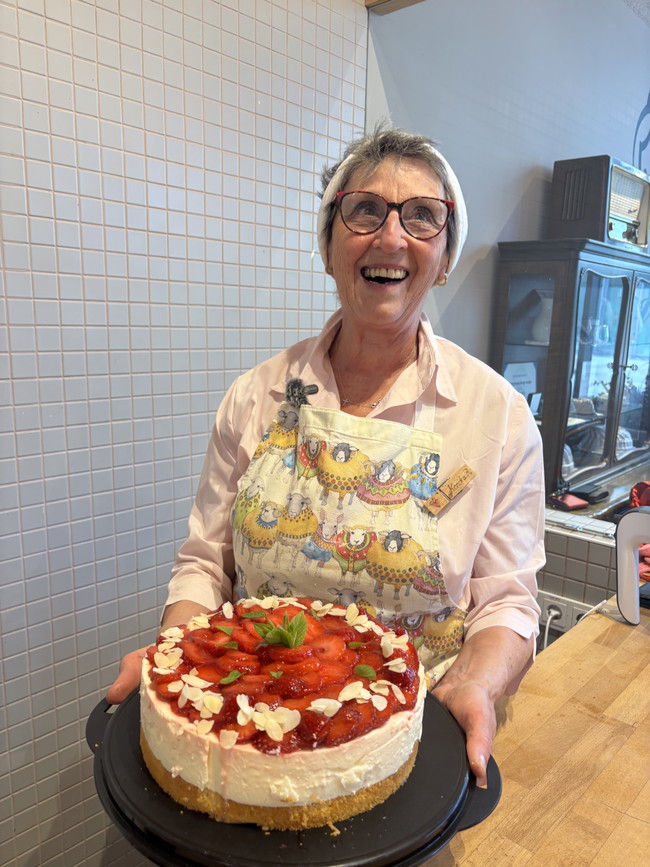 Image of Erdbeertorte mit Quark-Creme von Oma Monika