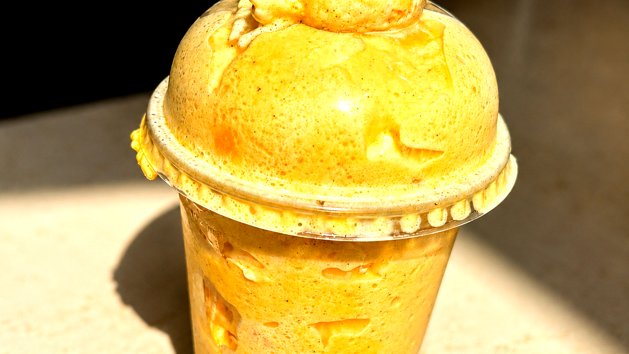 Image of Frozen Superfood Smoothie - Golden Glow