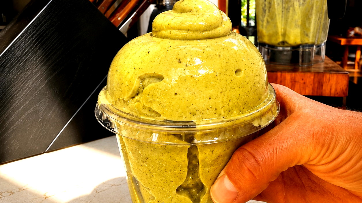 Image of Frozen Superfood Smoothie - Matcha Cream