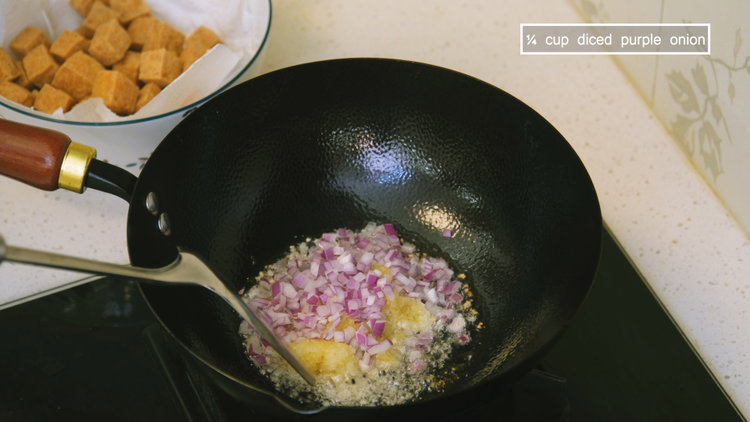 Image of Pour off most of the oil and leave about 2...