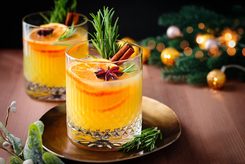 Tea Mocktails & Cocktails: A Festive Twist for the Holidays