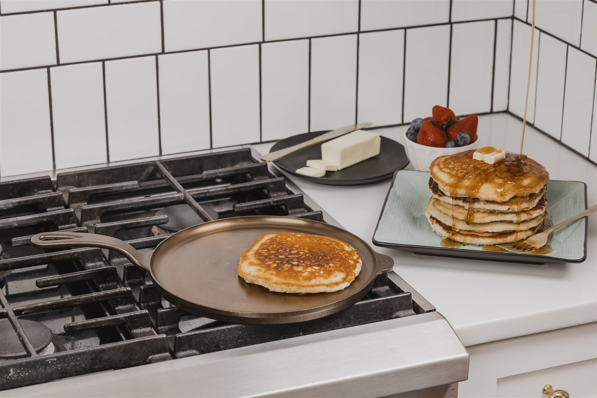 Classic Buttermilk Pancakes